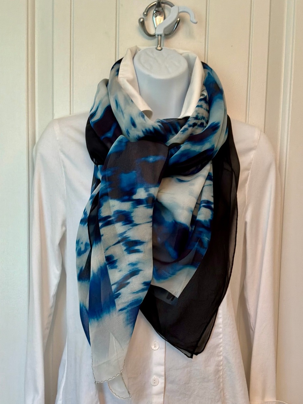 Beautiful W by Worth, 50” scarf, various shades of blue ikat, tie-dye design.